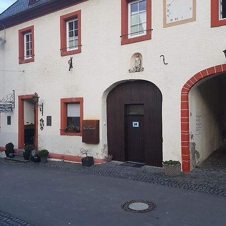 Weingut-Klosterhof Brauneberg Exterior photo